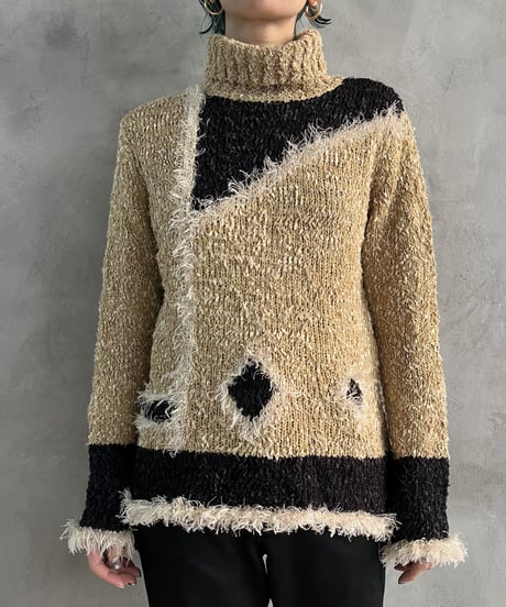 Pattern Design Shaggy Turtle Neck Knit BEBK