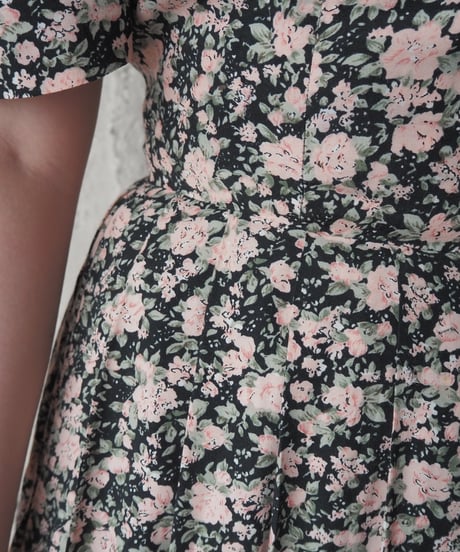 Back Ribbon Flower Pattern Dress BKPI