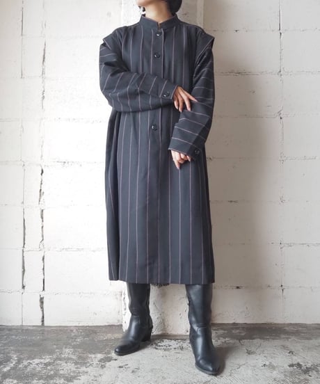 Tuck Shoulder Stripe Dress BKPUR
