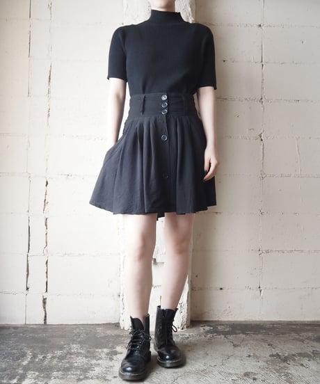 1980's Front Button Flared Mini Skirt BK