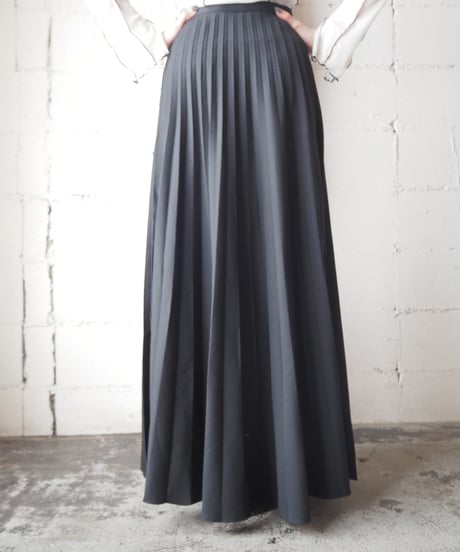 Pleated Long Skirt BK