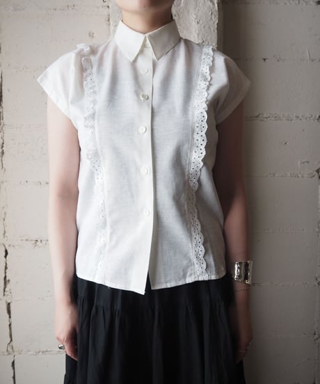 1970's Frill N/S Blouse  WH