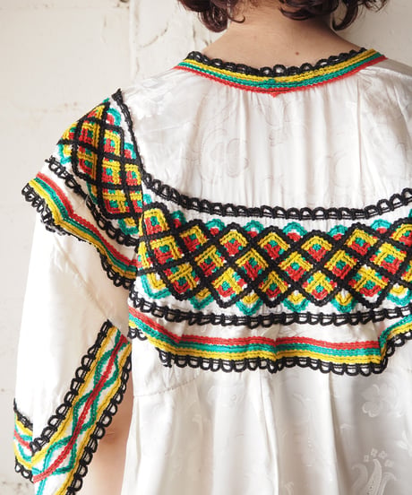 1960's Vintage Embroidery Dress WHRE