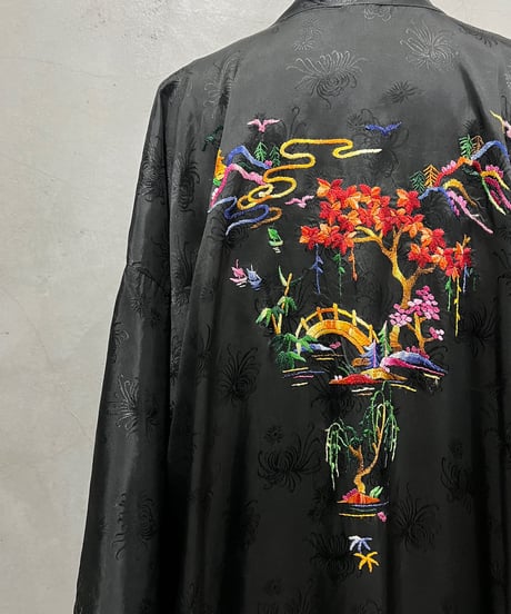 Back Embroidery Robe BK
