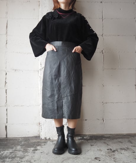 Leather Tight Midi Skirt BK