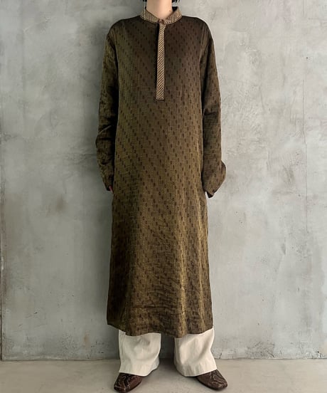 Pattern Design Mao Collar Slit Long Shirt GOBL