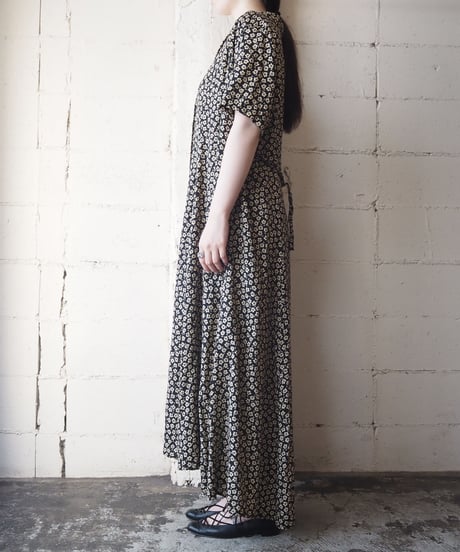 Small Flower Pattern Dress BKWH