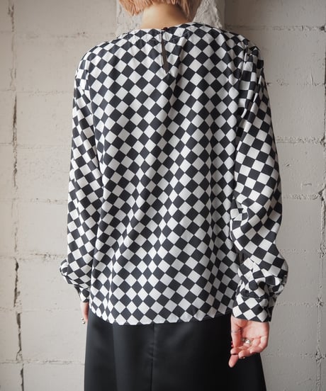 Collarless Block Check Blouse BKWH