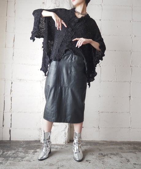 Button Design Knit Poncho BK