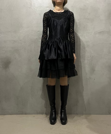 Tulle × Satin Tiered Dress BK