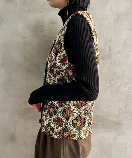 Flower Pattern Goblin Vest KAPI