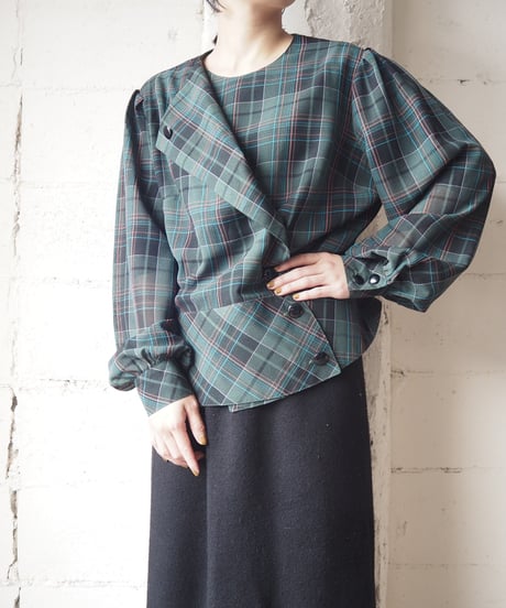 Asymmetric Design Check Blouse GNNV