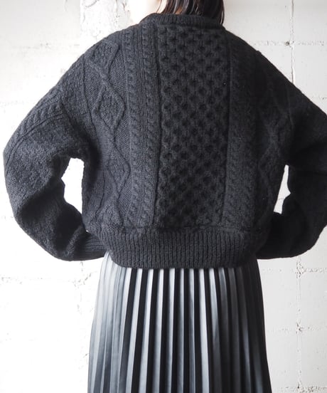 Cropped Piece Dyeing Fisherman Knit BK