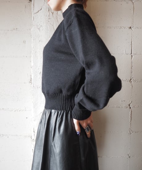 Remake 1970's Short Knit BK