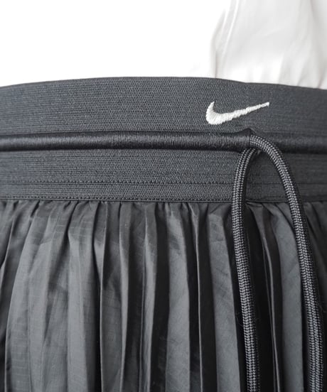 NIKE Pleated Skirt BK