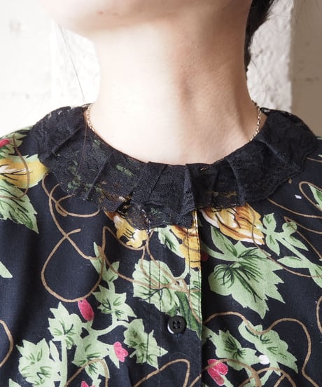 Seethrough × Flower Pattern Blouse BK