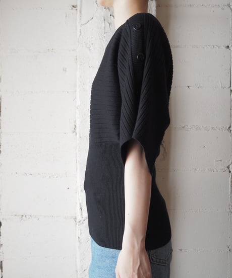 Button Sleeve rib knit BK