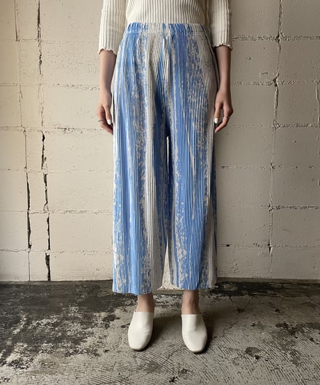 Bicolor Pleated Easy Pants LBLWH