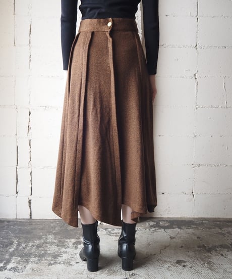 Design Hem Knit Skirt