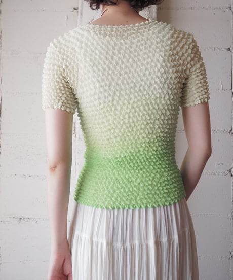 Short Sleeve Popcorn Blouse YEGR