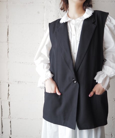 Tailored Vest BK