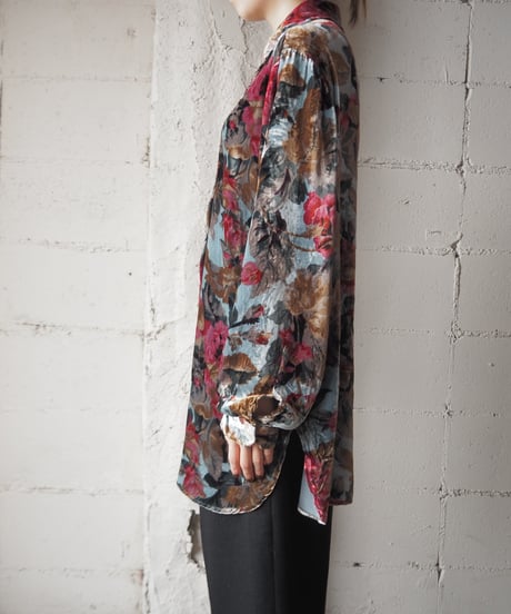 Velor Floral Pattern Shirt BLPIBR