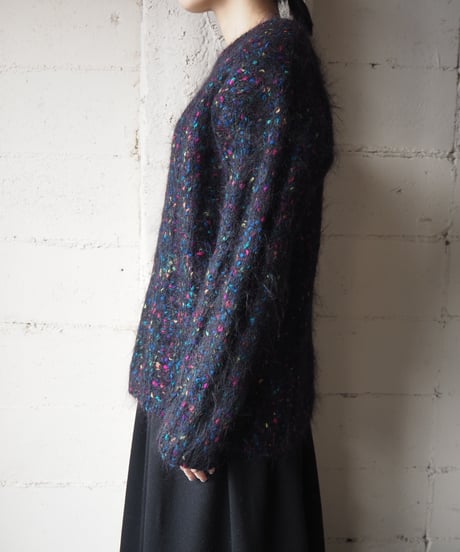 Mix Yarn Knit BK