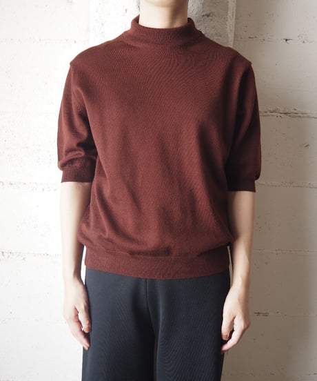 Short Sleeve Mock Neck Knit BR