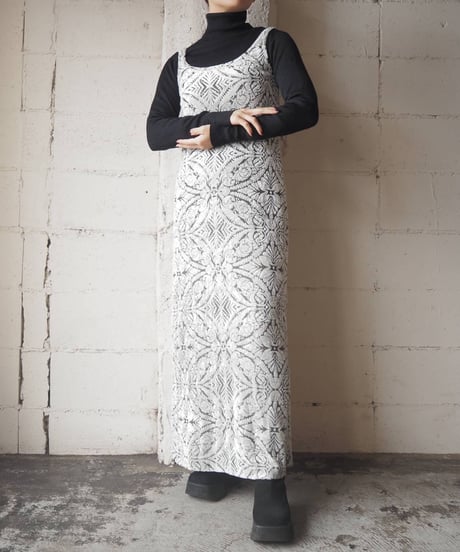 Opal Velour Arabesque Pattern Sleeveless Dress LGR