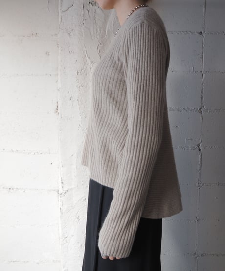 Cashmere Rib Flared Knit BE