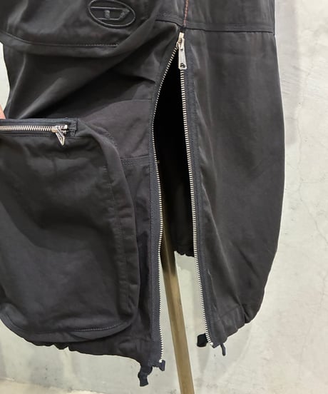 DIESEL Zip Design Cargo Pockets Skirt BK