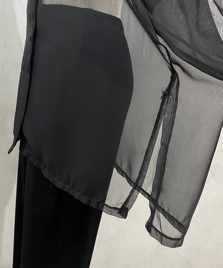 L/S Shiny Collar Sheer Shirt BK