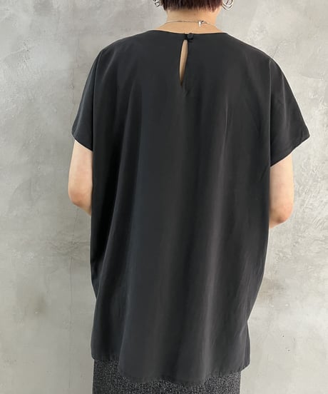 Front Design Pullover Tops BK