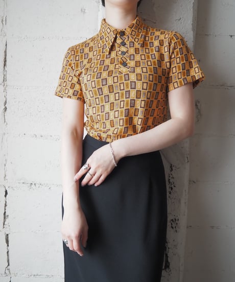 1970's MONTGOMERY WARD Geometric Pattern Knit Shirt ORBR