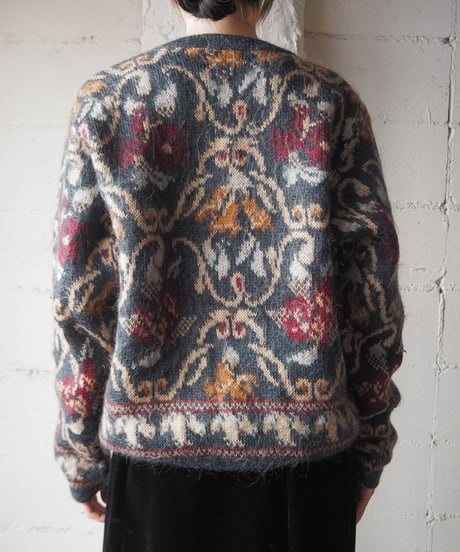 Arabesque Pattern Crew Neck Cardigan GRRE