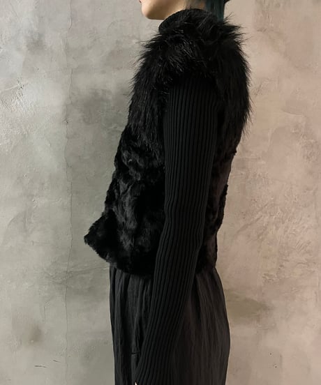 French Sleeve Fake Fur Vest BK