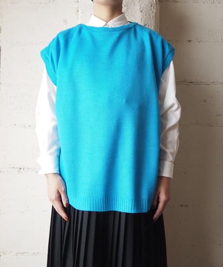 French Sleeve Knit Vest BL