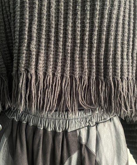 Turtleneck Fringe Short Knit BK