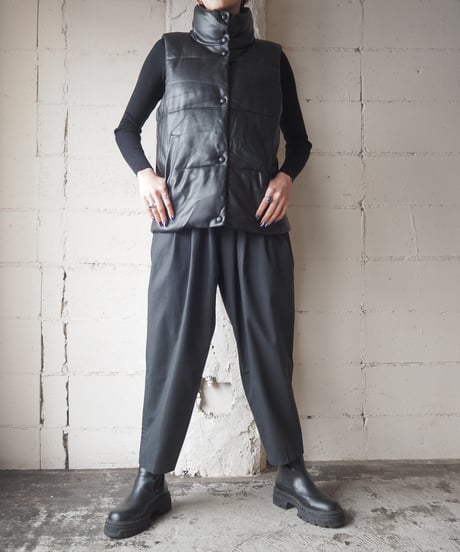 Stand Collar Down Vest BK