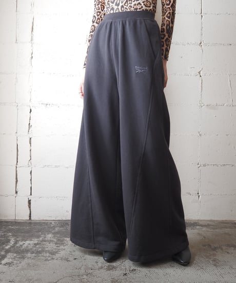 Reebok Baggy Sweat Pants BK