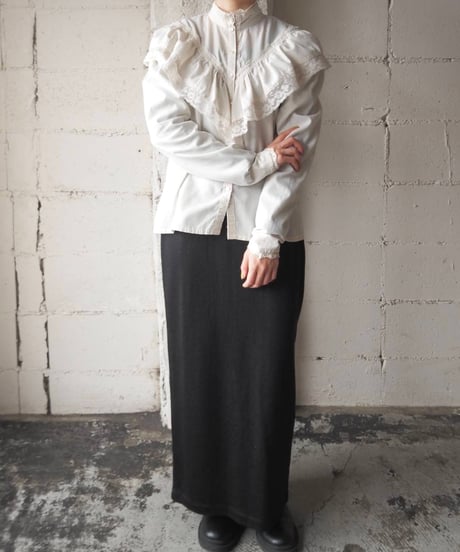 GUNNIE SAX Lace Design Brouse IV