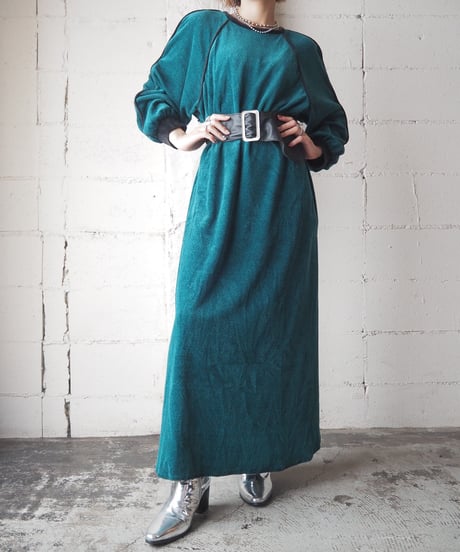 Raglan Sleeve Piping Velour Dress GN