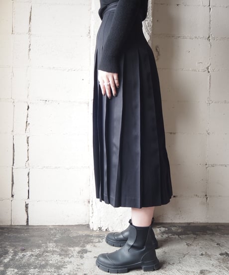 Pleated Long Skirt BK
