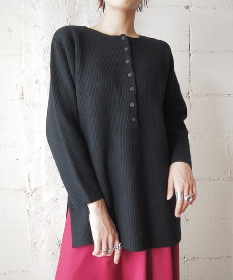 Henry Neck Knit BK