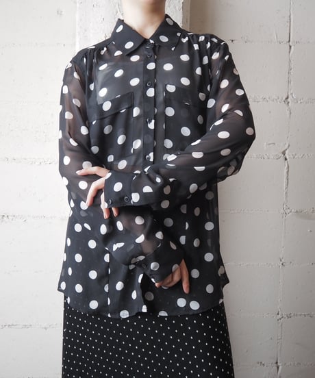 GUESS L/S Dot Pattern Sheer Shirt BKWH