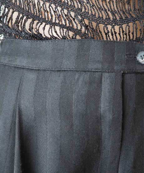 Shadow Stripe Shorts BK