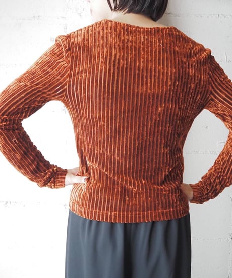 Pleated Velour Cutsewn OR