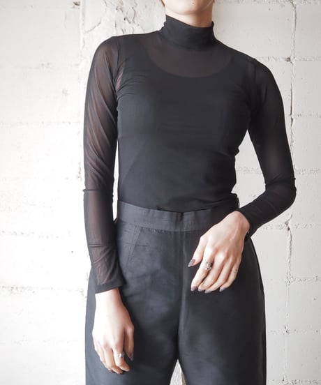 Mockneck Sheer Cutsewn BK