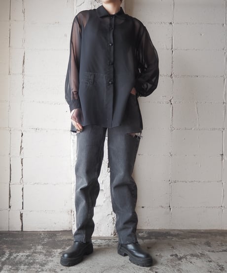 Side Slit Wide Sheer Shirt BK