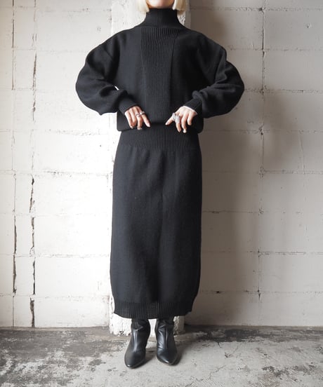 1980’s Mock Neck Rib Knit Dress BK